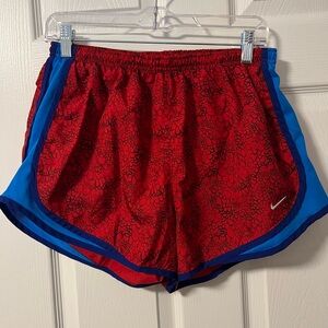 Classic Nike Running Shorts. Size L. Patterned.
